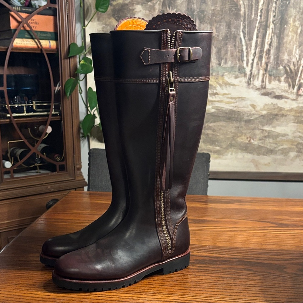 Penelope Chilvers Water Resistant Knee High Tassel Boot Brown Size 39 (8/8.5)